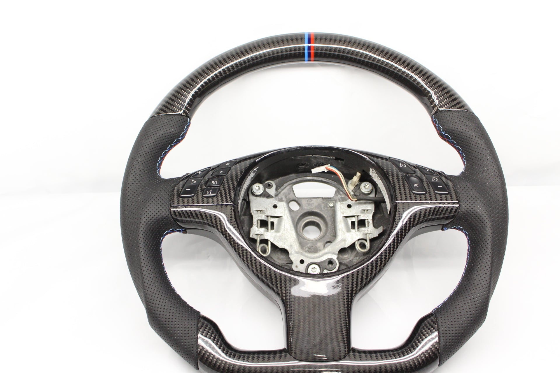 BMW E46 / E46 M3 / E39 / E39 m5  SPORT CARBON STEERING WHEEL(NON SMG ONLY)